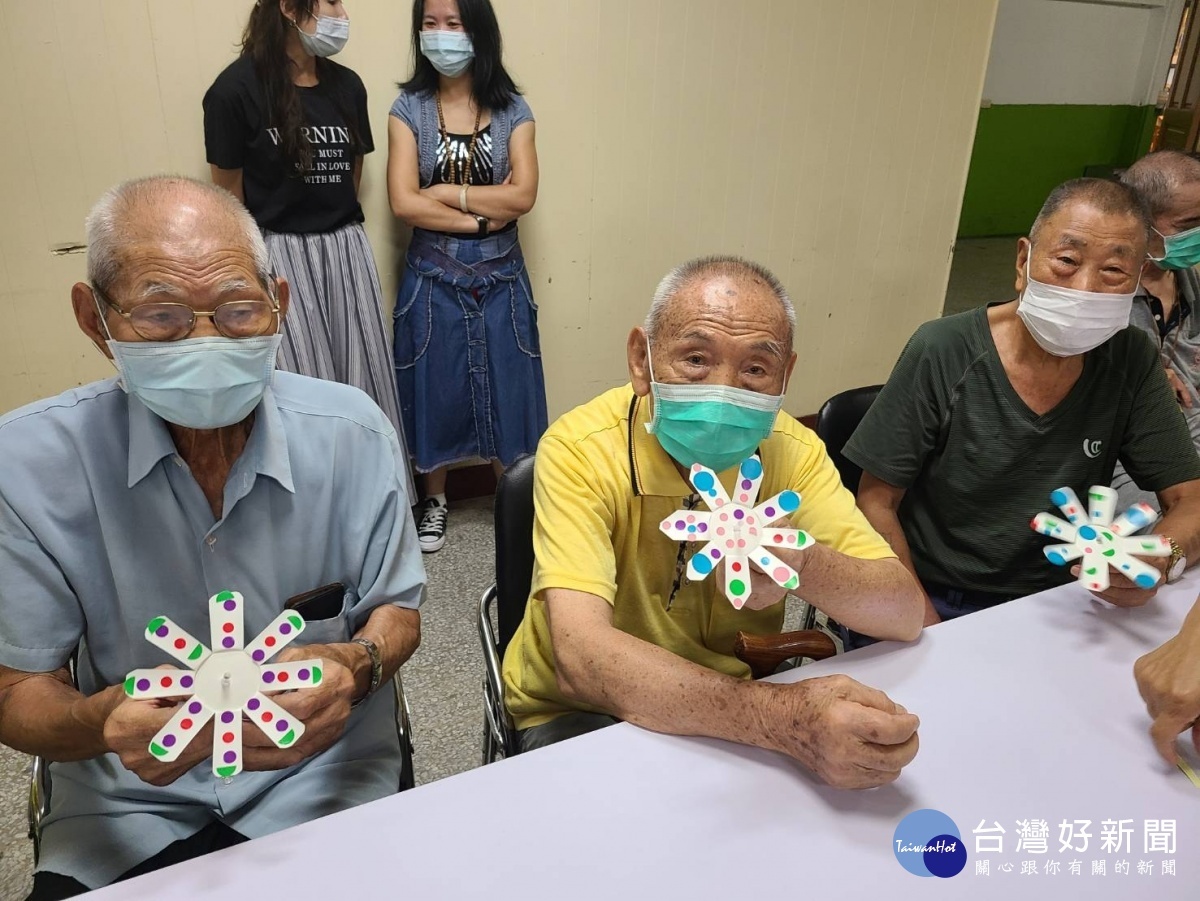 桃園榮家軍人節 樂齡律動慶九三