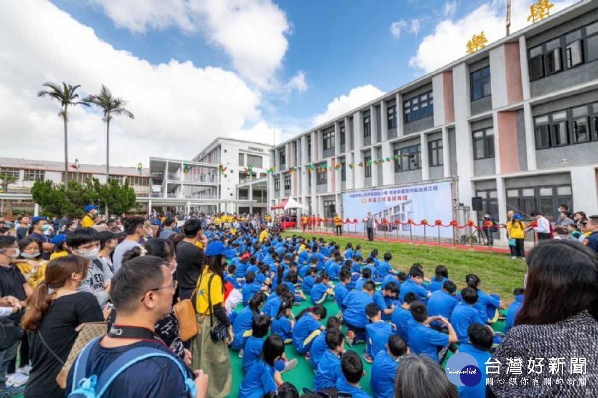 市長鄭文燦期許樂善國小未來成為大坪頂地區的指標學校，市府也將給予樂善國小更大的支持。