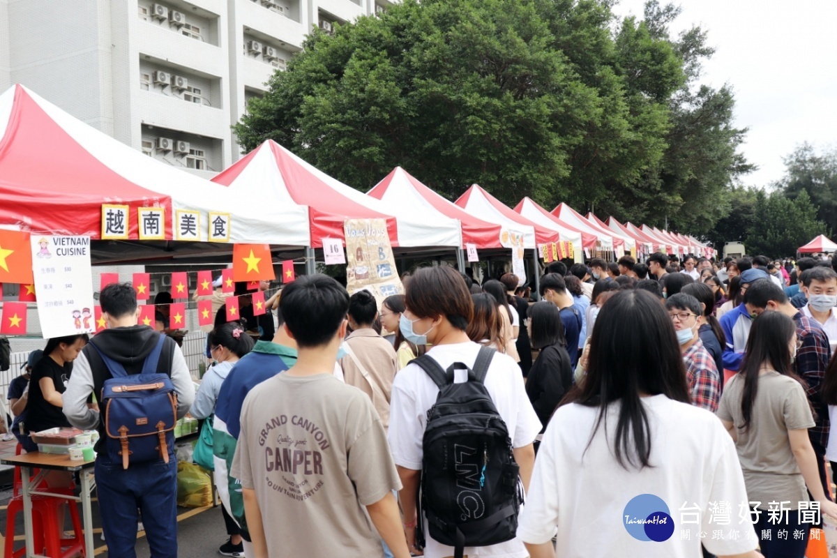 長庚大學運動會暨親子日 異國風味美食飄香