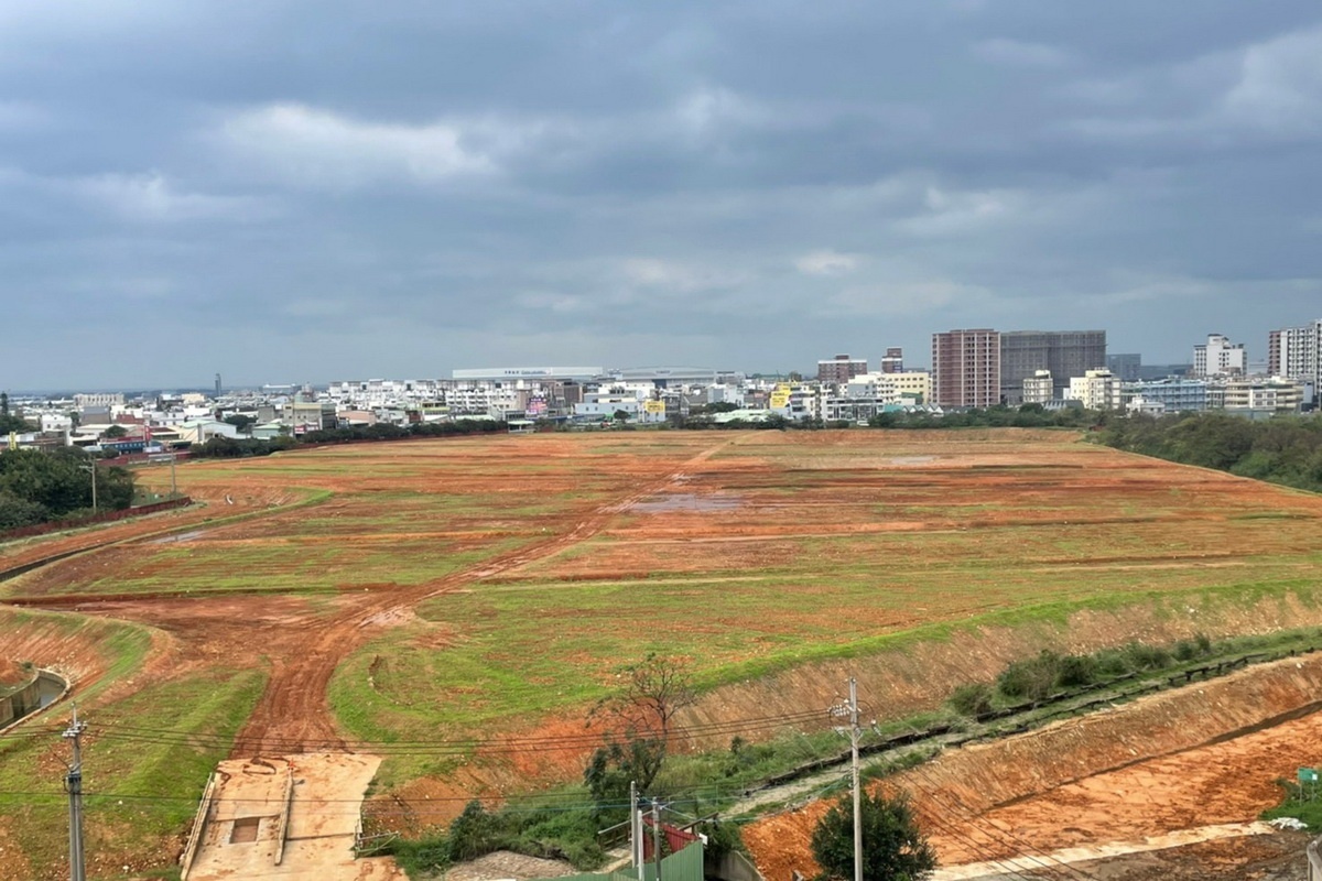 桃捷綠線北機廠涵蓋都市土地跟非都市土地，完成整治後的滲眉埤。