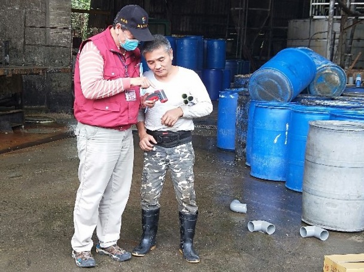 新北養豬場防寒大作戰　保溫燈加燃燒沼氣備戰 台灣好新聞 第2張